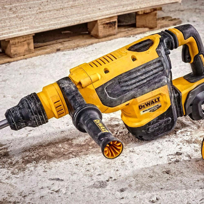 გამძლე და საიმედო დამხმარე DeWALT პერფორატორი